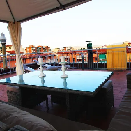 Alice House With Amazing Terrace Apartamento Florencia